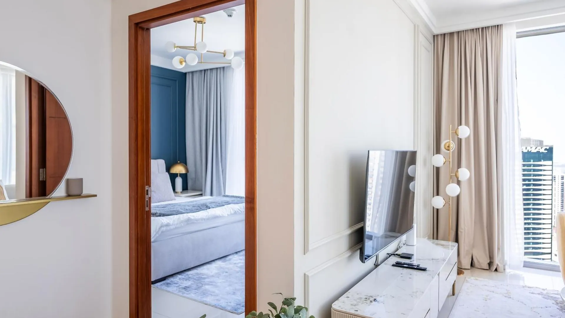 Luxury Apartment In Downtown Dubai - Boulevard Point